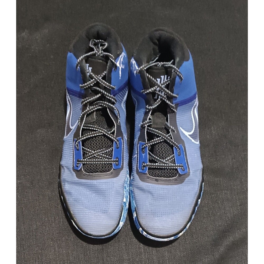 Nike - Picture 3 of 4